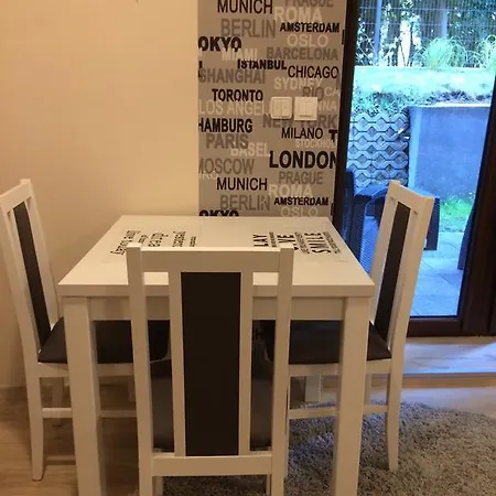 London Apartment